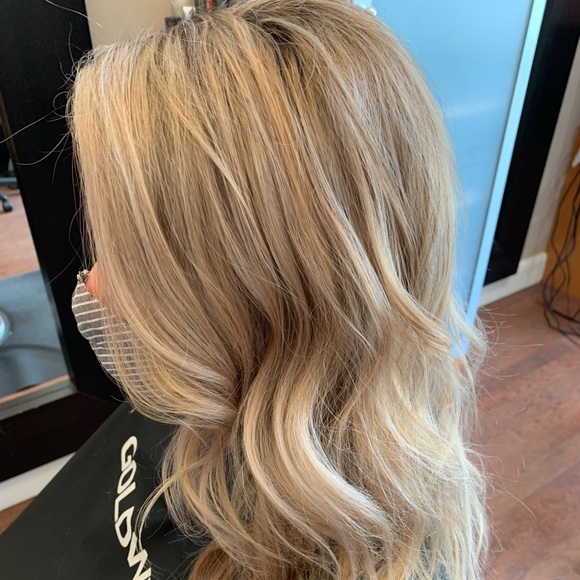 Meet your Posher, Cait - Picture 1 of 1